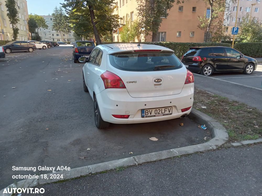 Kia Ceed Cee'd 1.4 GSL City - 4
