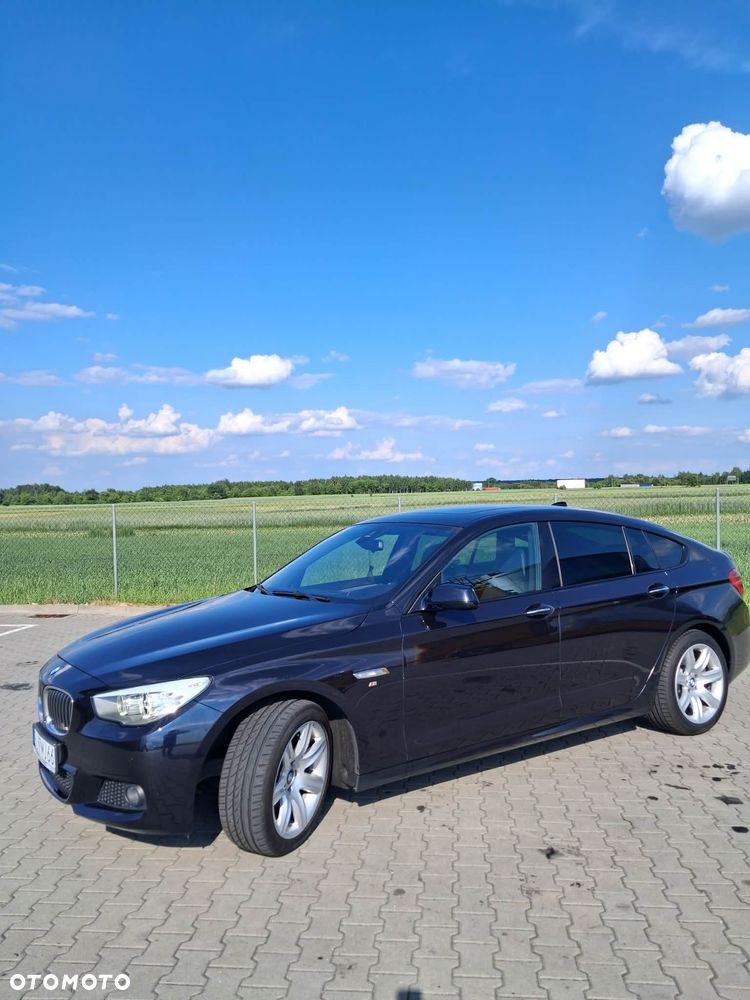 BMW Seria 5 530d xDrive - 7