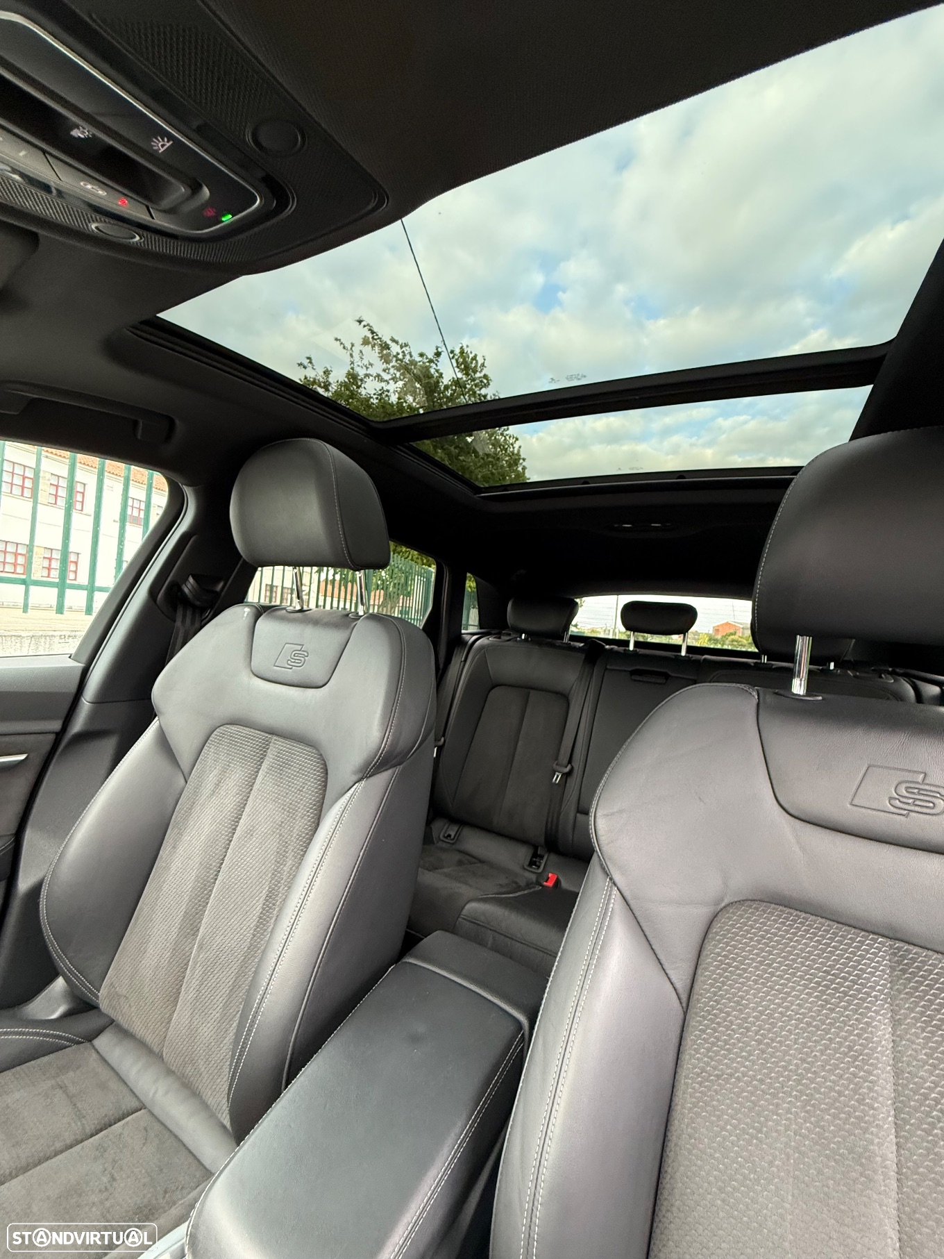 Audi e-tron 50 quattro S line - 10