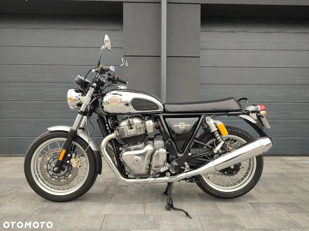 Royal Enfield Interceptor - 1