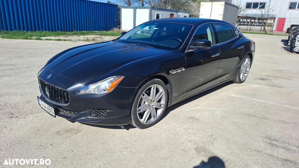 Maserati Quattroporte - 1