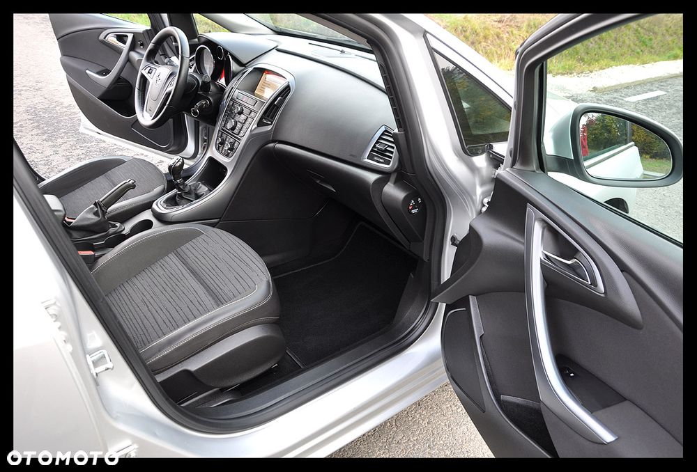 Opel Astra 1.4 Turbo ENERGY - 24
