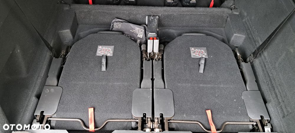 Fiat Tipo - 12