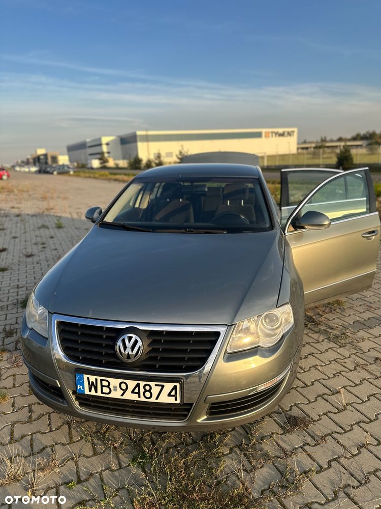 Volkswagen Passat - 7