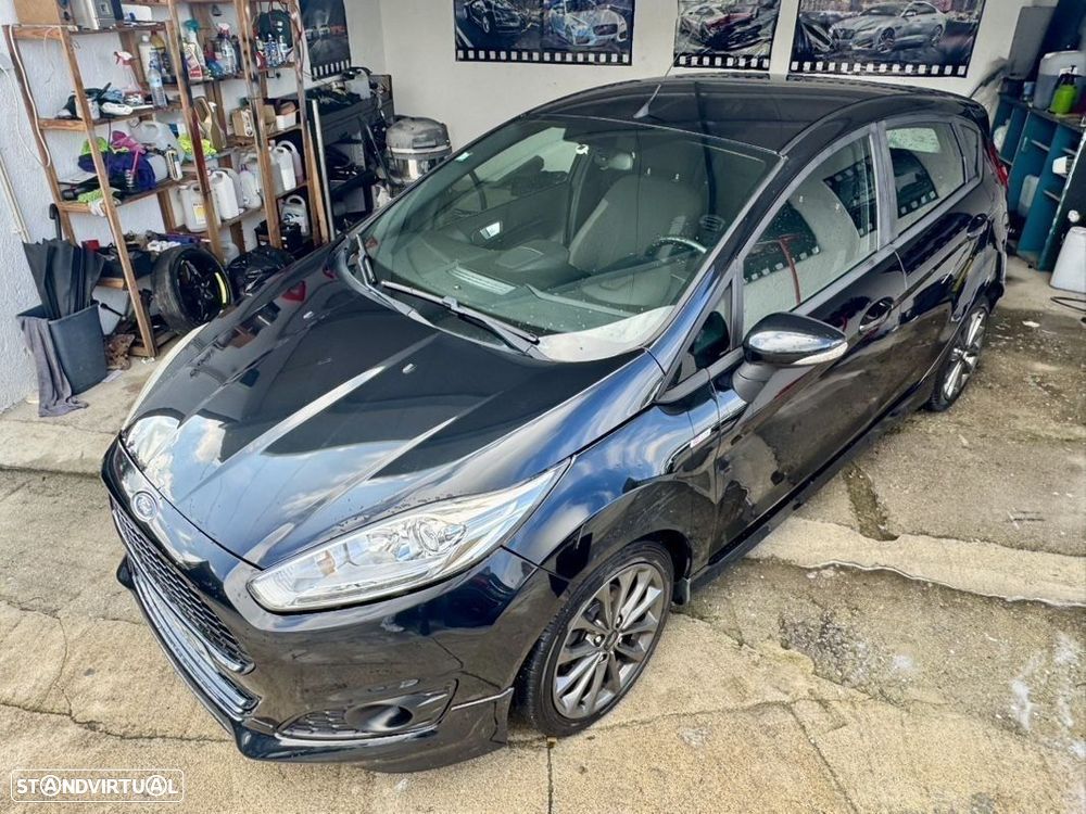 Ford Fiesta 1.5 TDCi STLine - 37