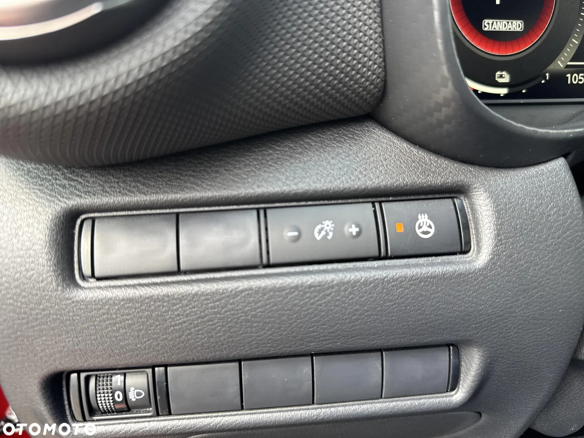 Nissan Juke ver-1-6-hybrid-n--connecta-amt - 25