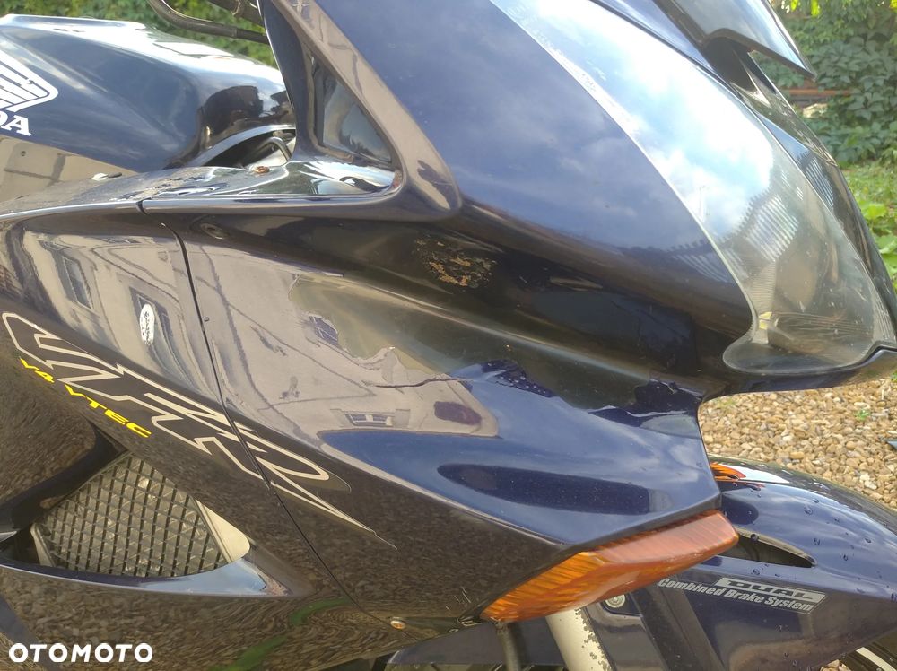 Honda VFR - 14