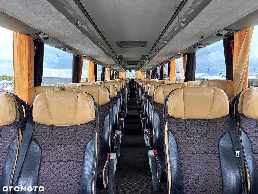 VDL FUTURA FHD2 - 21