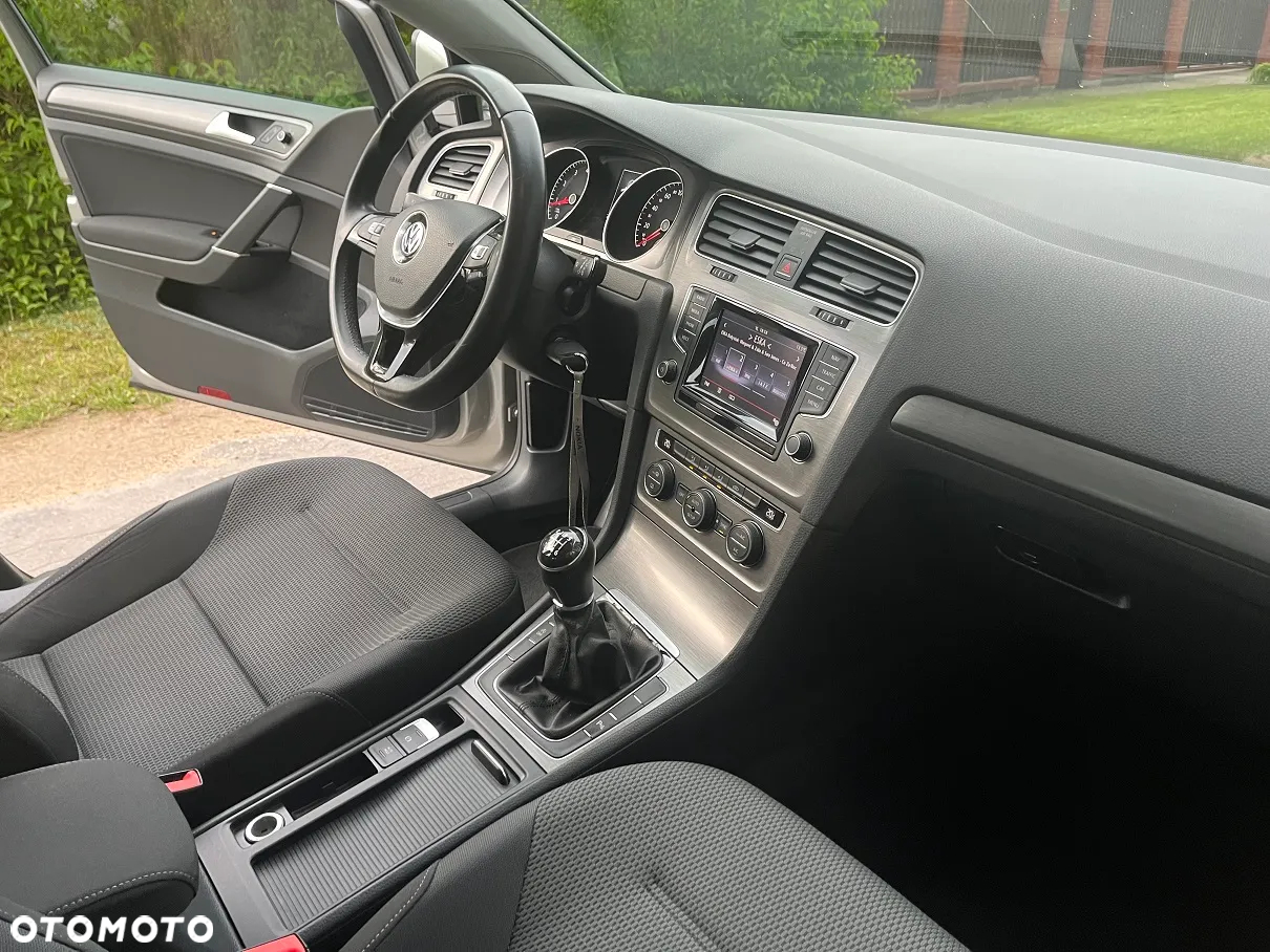 Volkswagen Golf 1.2 TSI BlueMotion Technology Comfortline - 17
