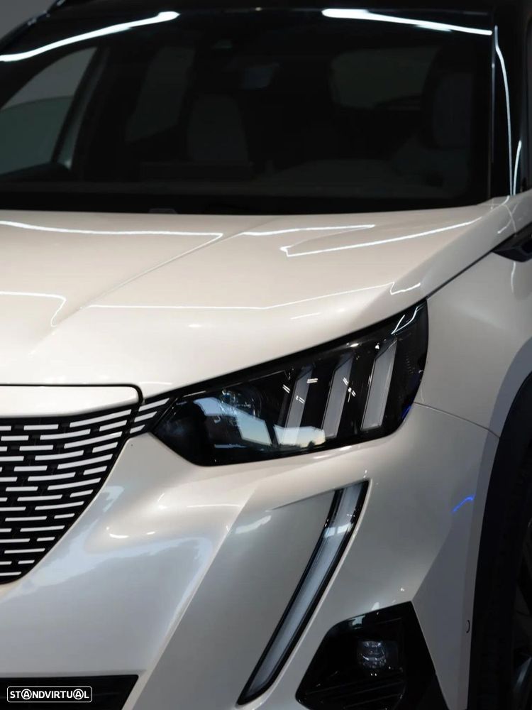 Peugeot e-2008 GT - 6
