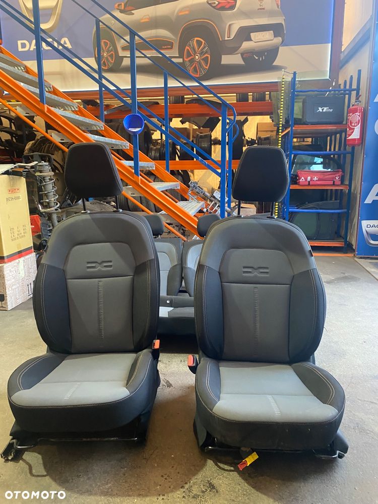 DACIA Logan III SANDERO 3 III STEPWAY lift  IGŁY ! Jak NOWE ! 25r  3,5 tys. km!  Alcantara skóra skórzane półskóra KANAPA FOTELE KOMPLET FOTELI SIEDZENIA poduszki w fotel poduszka fotela  alkantara Wwa - 6