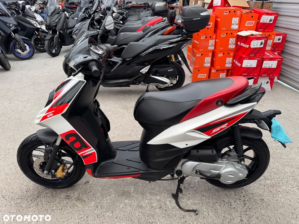 Aprilia SR - 4