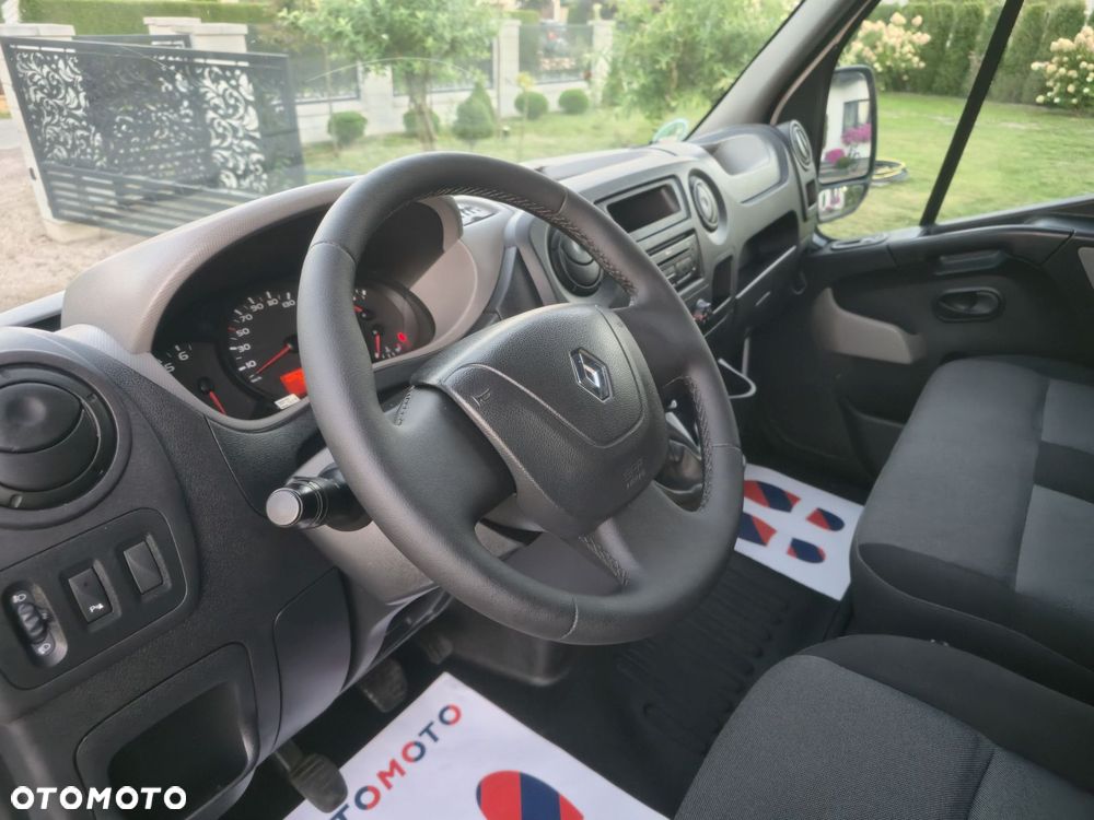 Renault Master - 15