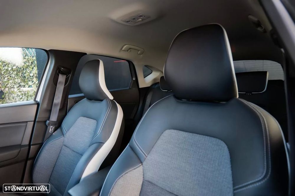 Renault Captur TCe 100 INTENS - 18