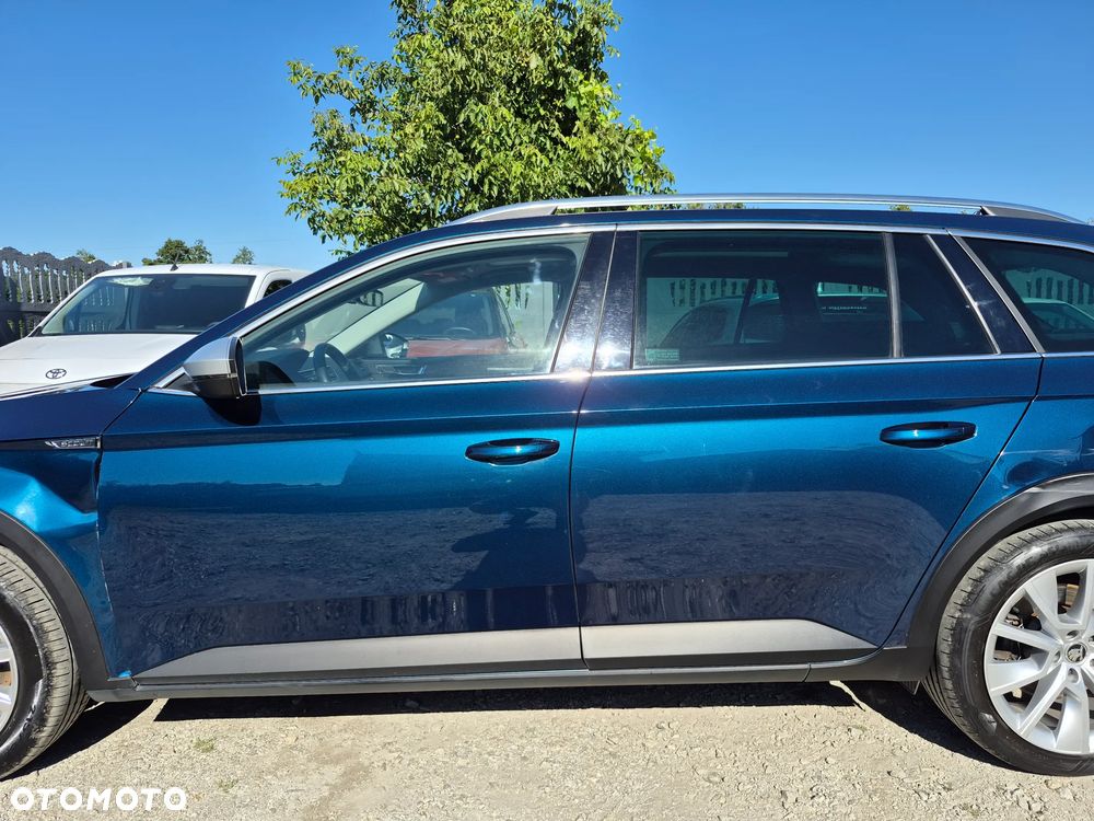 Skoda Superb 2.0 TSI 4x4 Scout DSG - 36