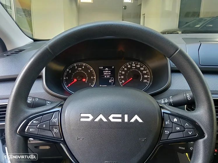Dacia Sandero 1.0 SCe Essential - 24