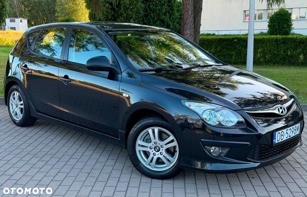 Hyundai i30 1.4 FIFA WM Edition - 11