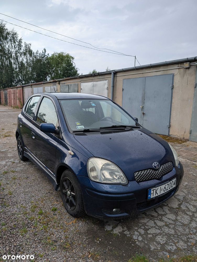 Toyota Yaris - 1