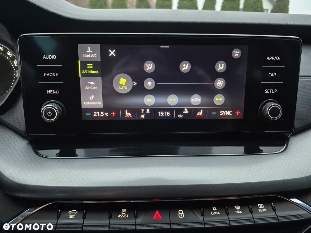 Skoda Octavia 2.0 TDI Ambition DSG - 12