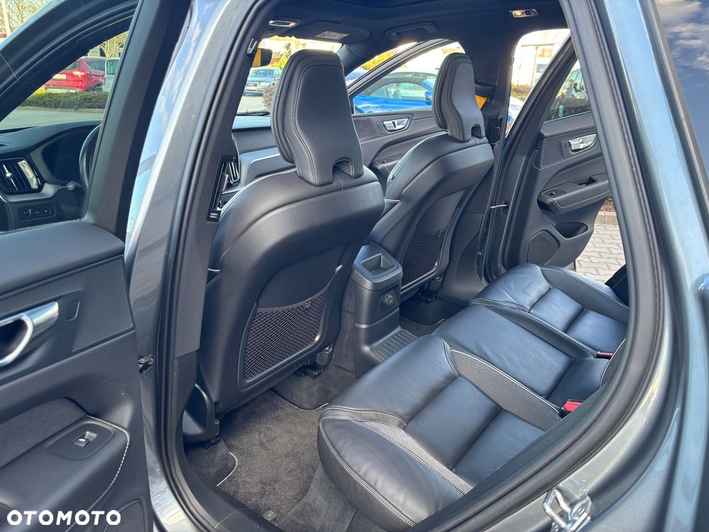 Volvo XC 60 T8 AWD Geartronic Polestar Engineered - 15