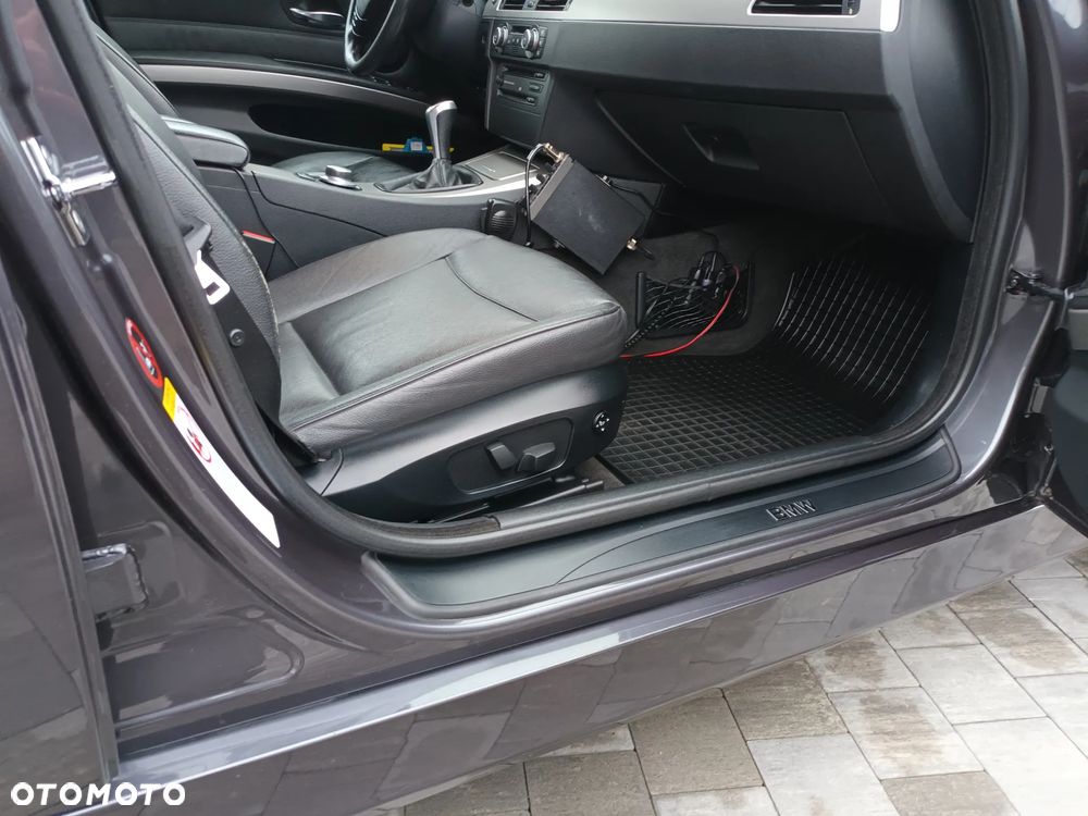 BMW Seria 3 320d - 19