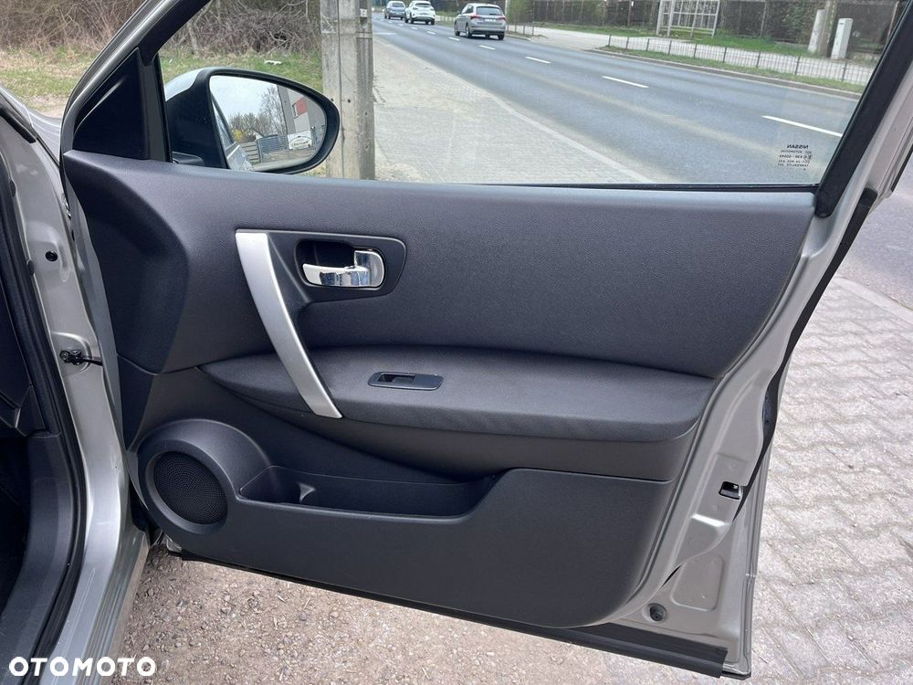 Nissan Qashqai+2 2.0 dCi 4x4 Acenta EU5 - 24