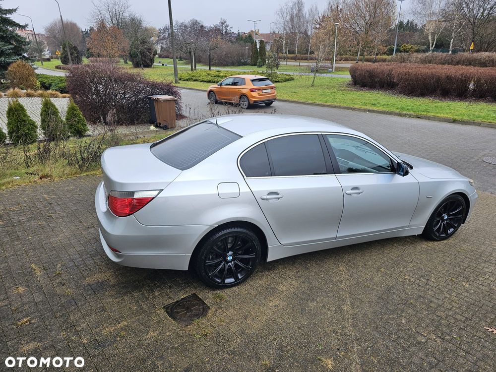 BMW Seria 5 - 23