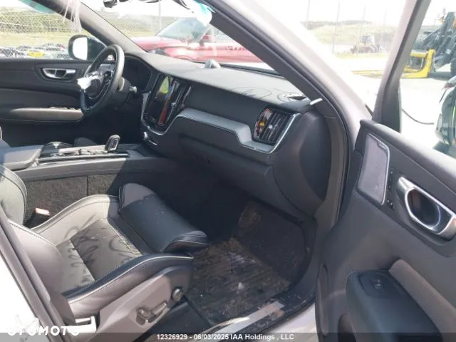 Volvo XC 60 B6 B AWD Geartronic RDesign - 8
