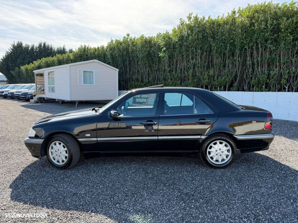 Mercedes-Benz C 200 D Sport - 12