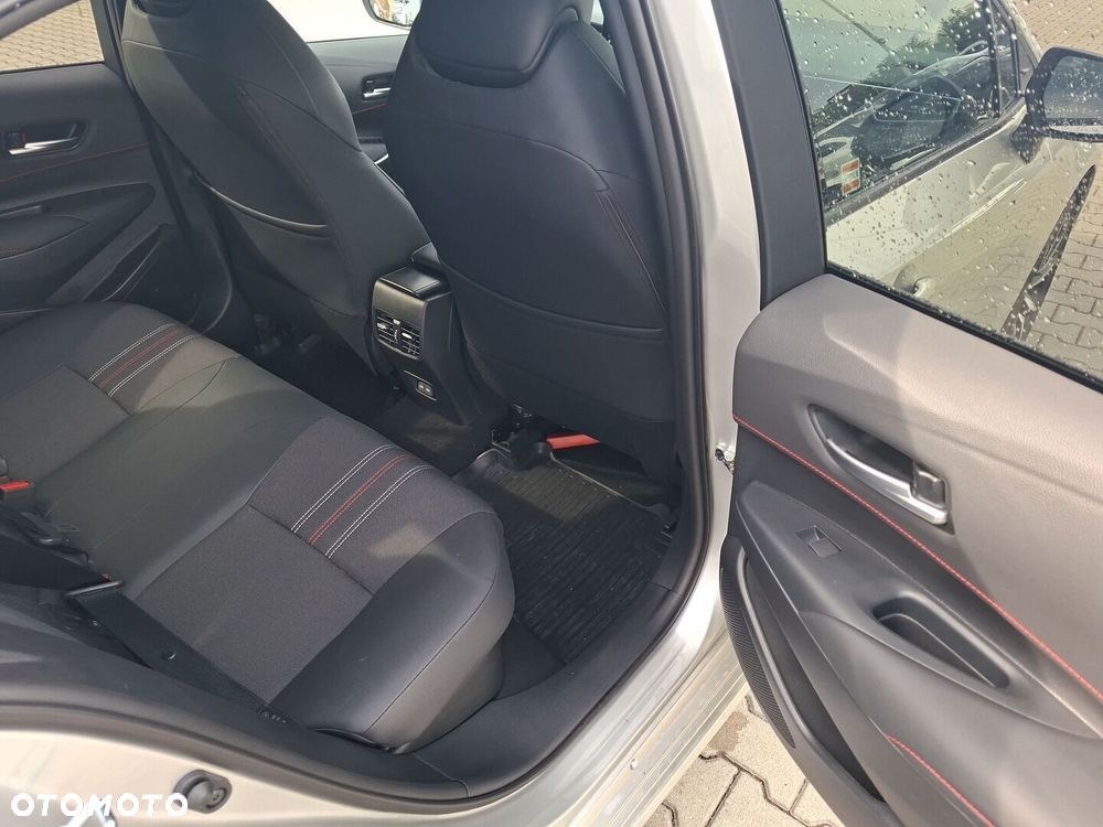 Toyota Corolla 1.8 Hybrid GR Sport - 10