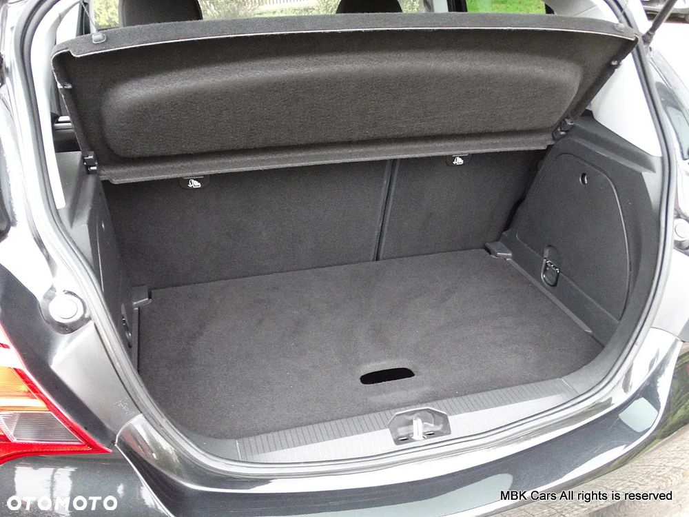 Opel Corsa 1.4 drive - 36