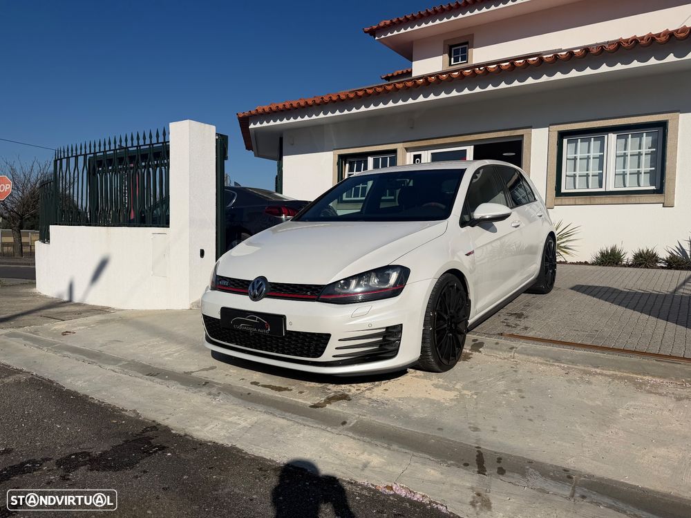 VW Golf 2.0 TSi GTi DSG - 3