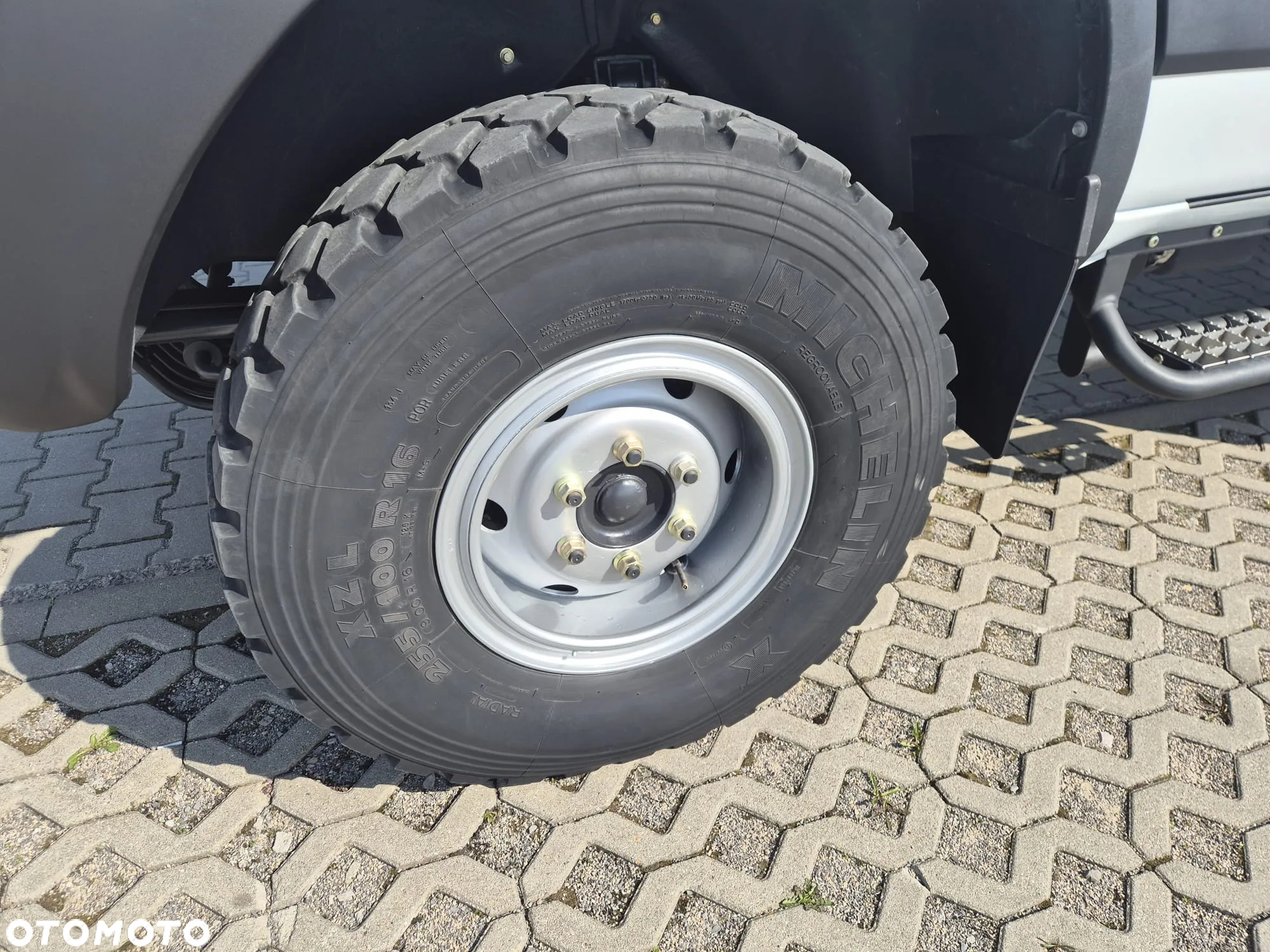 Iveco Daily 55S17W | 4X4 | 3.0L | Doka | 7 osób | Skrzynia z Kontenerem | Kamper | Do Zabudowy | Plandeka - 19