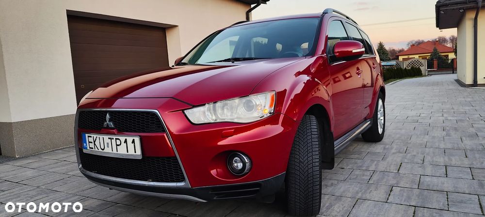 Mitsubishi Outlander 2.4 4WD CVT Intense - 11