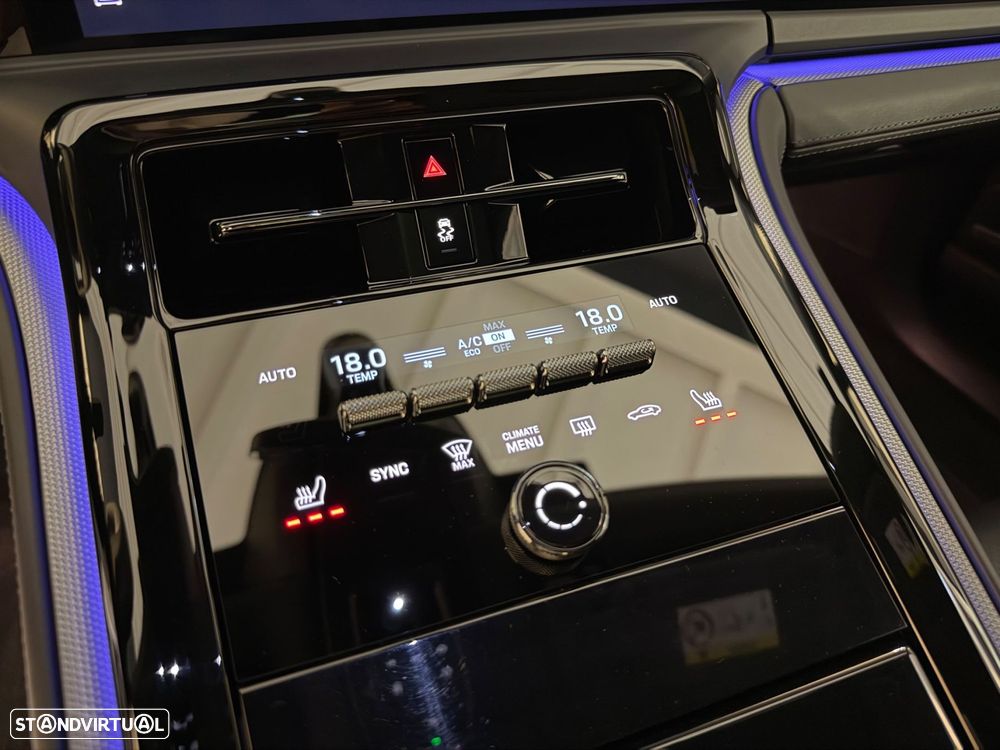Porsche Panamera 4 E-Hybrid Executive - 36