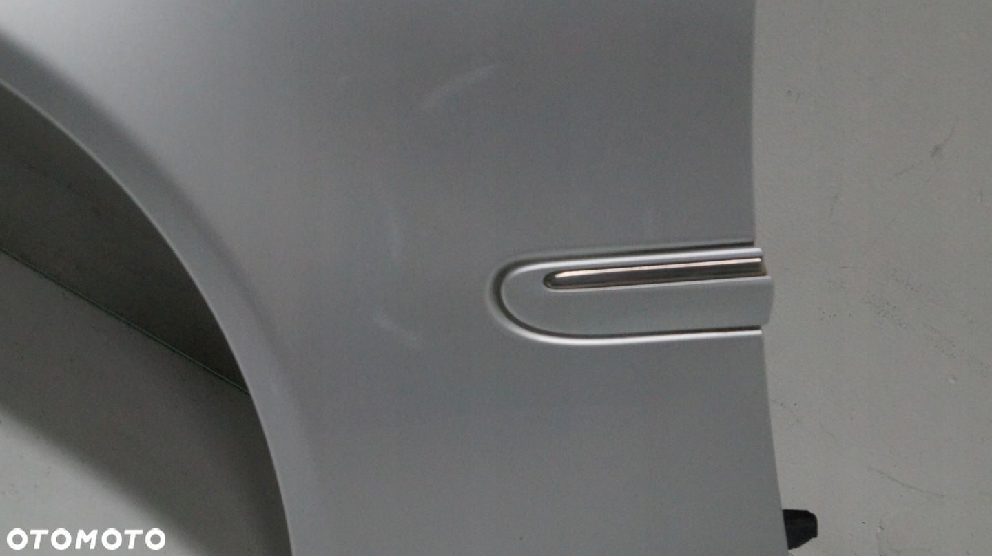 BŁOTNIK PRZEDNI LEWY MERCEDES CLC W203 C775 - 7