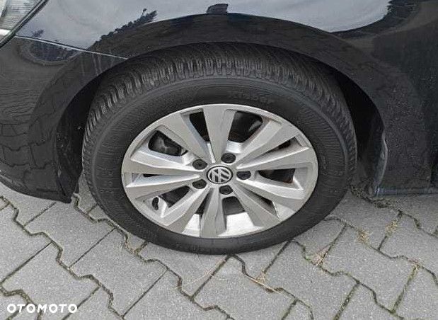 Oryginalne alufelgi (komplet) Volkswagen 16 z oponami zimowymi Kleber Krisalp - 1