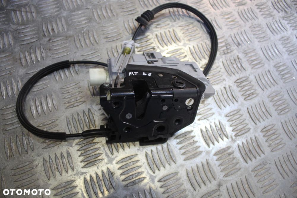 ZAMEK DRZWI PRAWY TYŁ 9PIN VW PASSAT B6 3C4839016A - 3