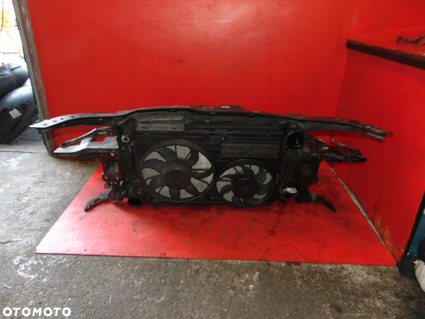 VW EOS 2.0 TDI PAS PRZEDNI CHŁODNICE WENTYLATOR - 13