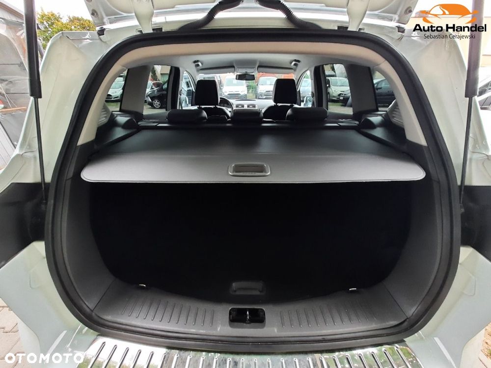 Ford Kuga 2.0 TDCi 4x4 Titanium - 12