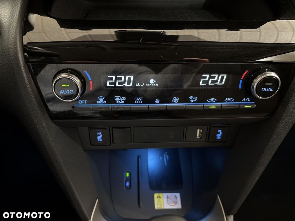 Toyota Yaris Cross - 17