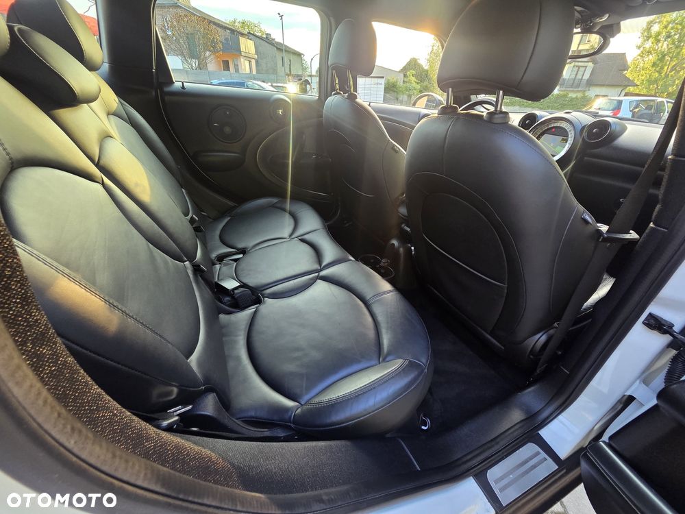 MINI Countryman Cooper SD All4 - 16