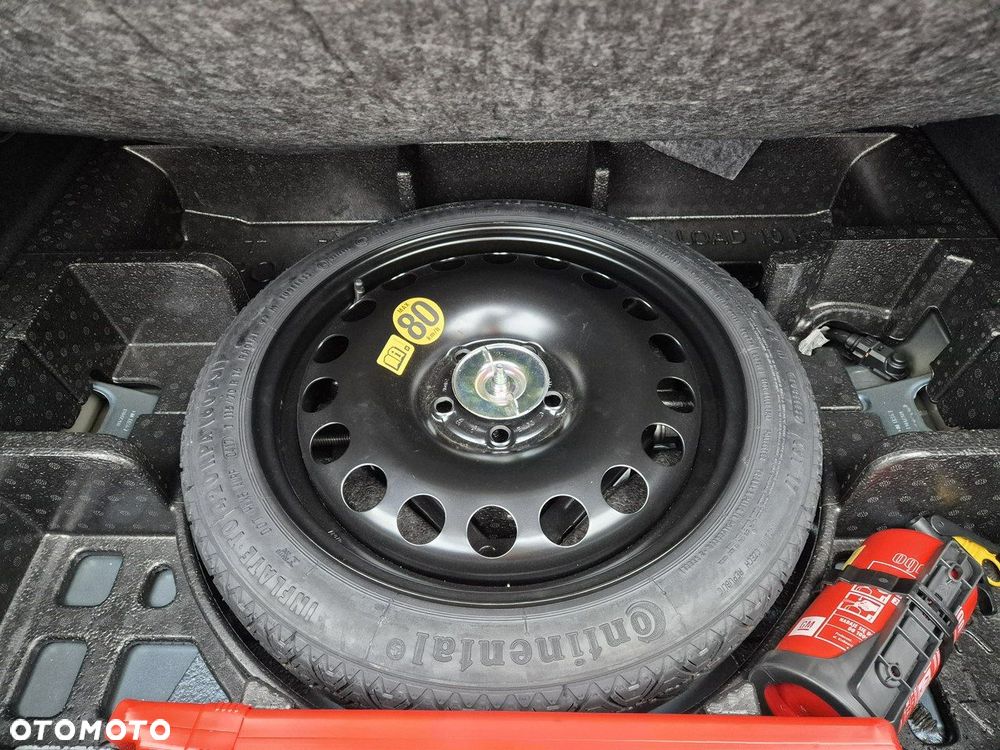 Opel Astra 1.4 T GPF Dynamic S&S - 23