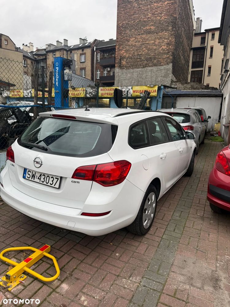 Opel Astra 1.7 CDTI DPF (119g) Edition - 6