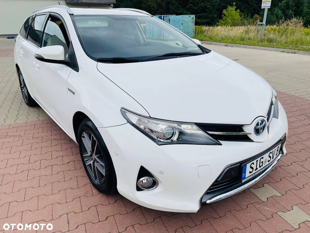Toyota Auris 1.8 HSD Luna - 7