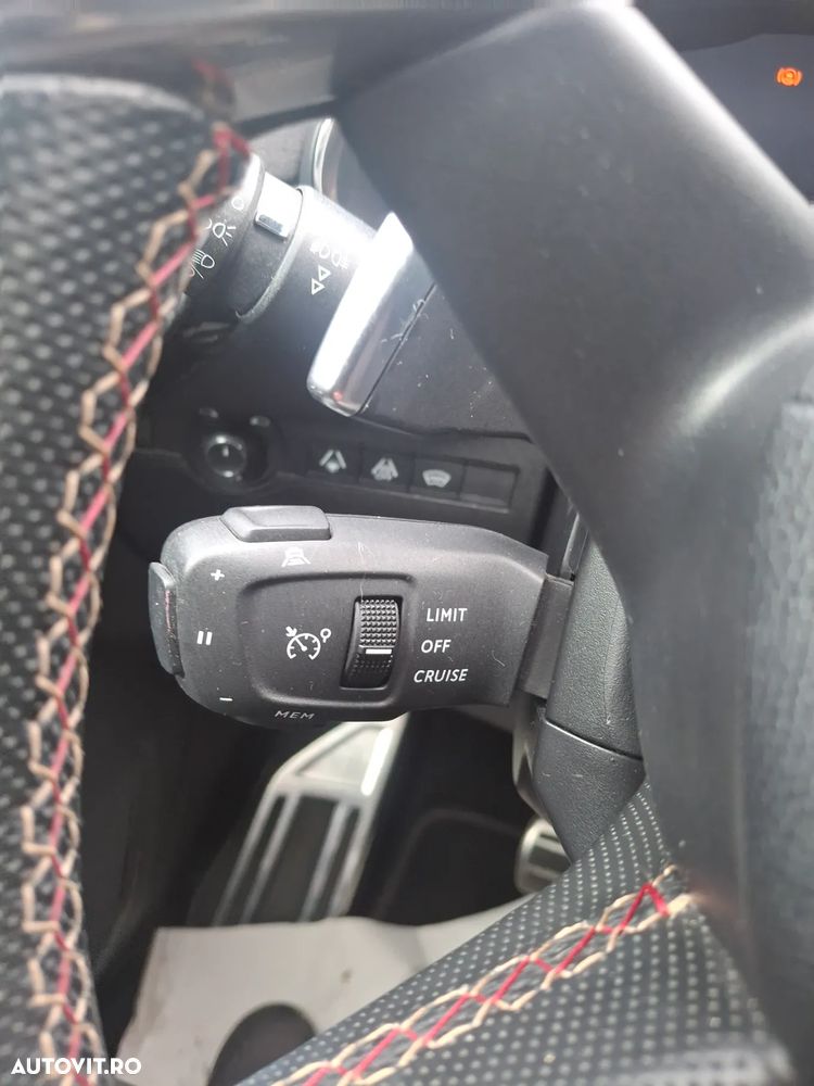 DS Automobiles DS 7 Crossback DS7 1.5 BlueHDi 130 S&S EAT8 BASTILLE+ - 17