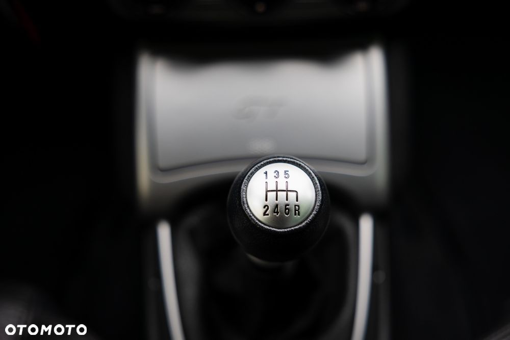 Alfa Romeo GT - 17