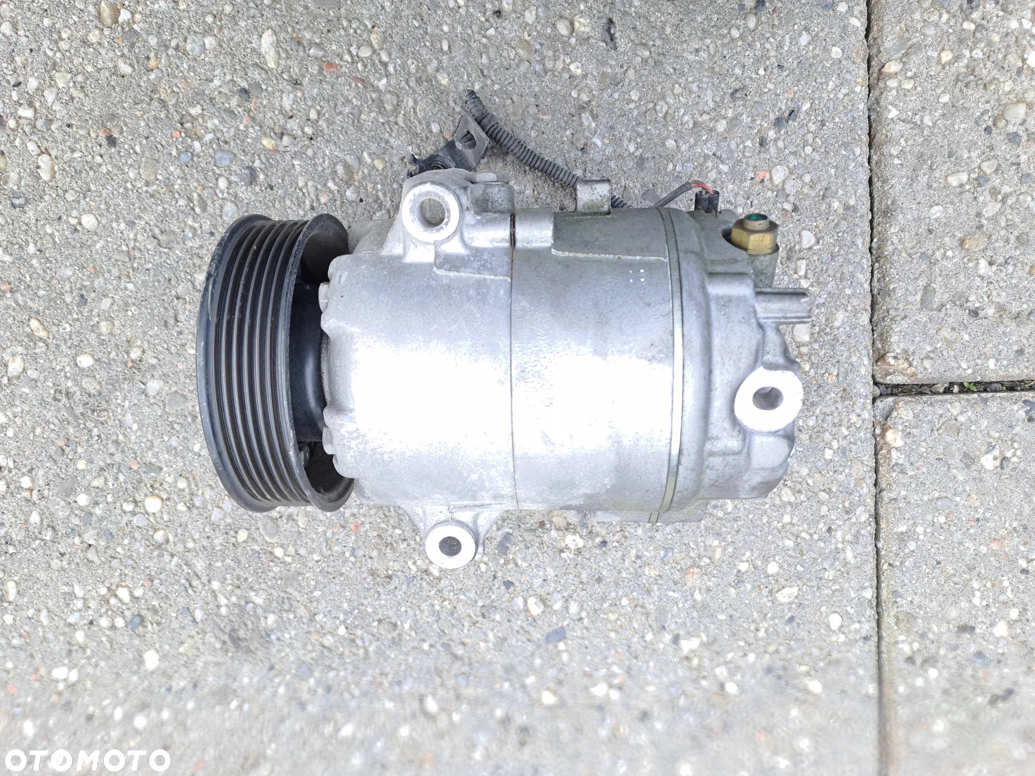 Opel Astra J IV sprężarka kompresor klimatyzacji Delphi 13271266 - 9