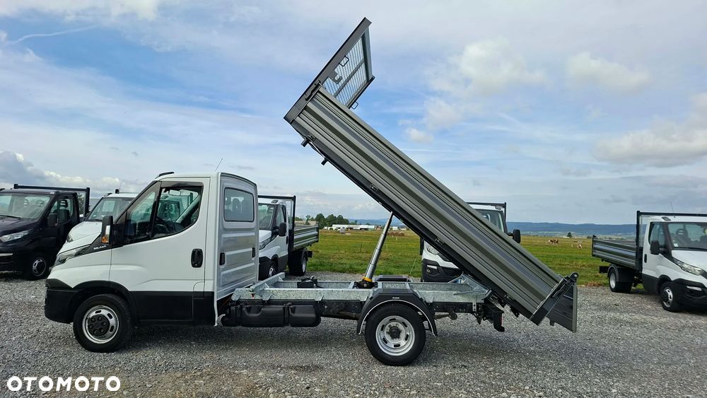 Iveco 35C14, 35C13, 35C15, 35C16 - 12
