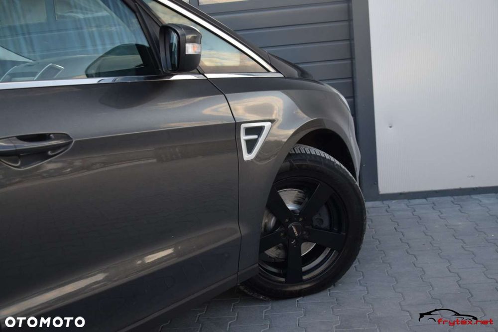 Ford S-Max - 15